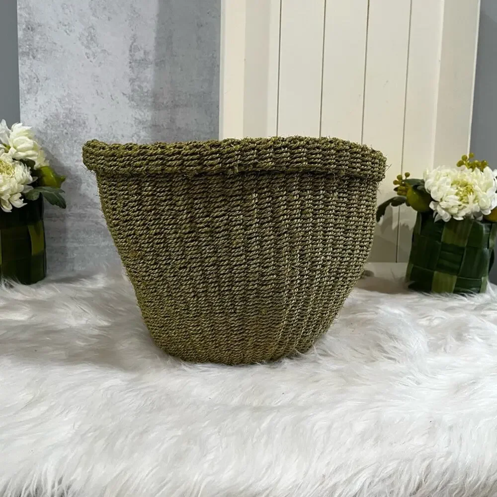 NEW Pottery Barn Seagrass Raffia Flower Planter Basket Limited Edition LG NWOT
